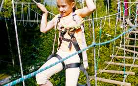 Beliegtes Ausflugsziel: der Hochseilgarten - Foto: Bernhard Huber